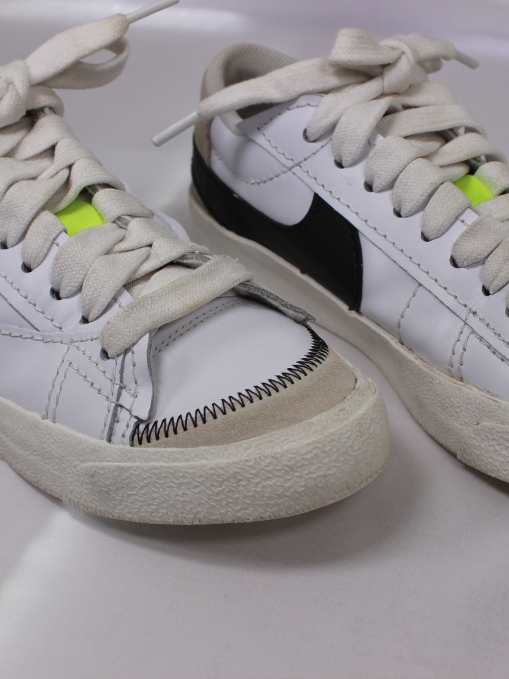 Nike Blazer Low '77 Jumbo White/Black Women's 9